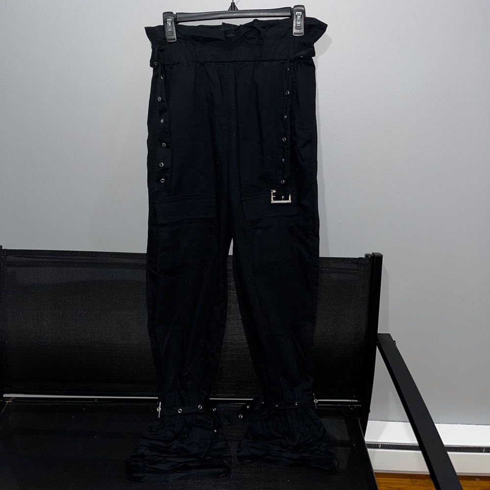 Fashion Nova Street Wear Pants, Size Medium(M)